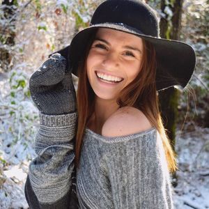 Meet your Posher, Emma